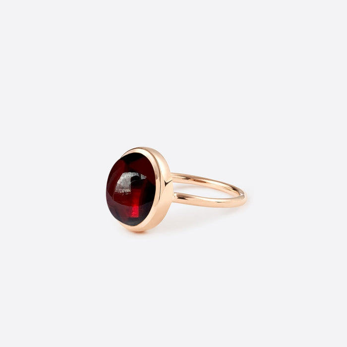 Bague ronde en argent ou vermeil et grenat 4.4 carats
