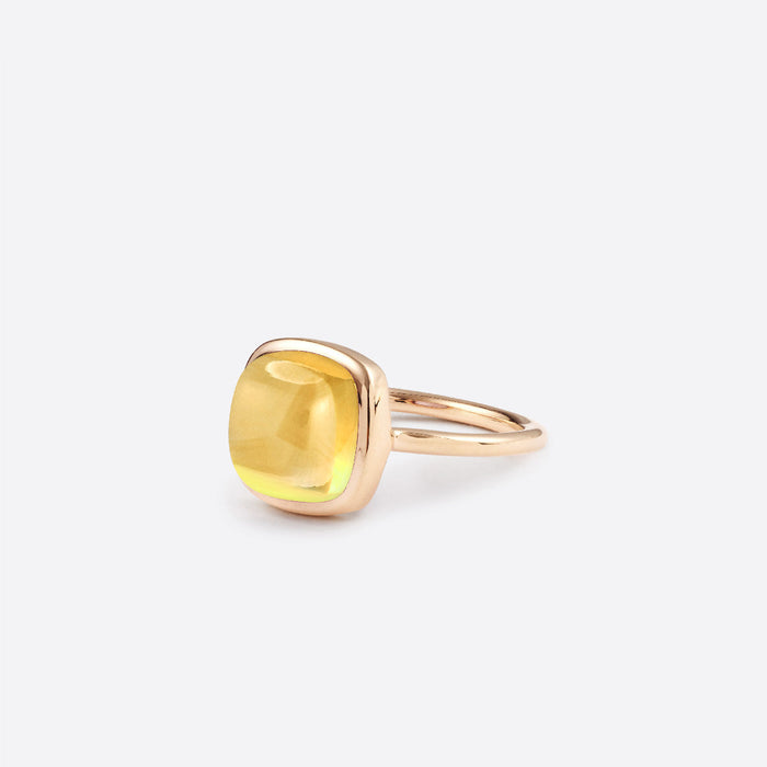 bague fantaisie argent plaque rose femme petit coussin monte d une pierre citrine jaune